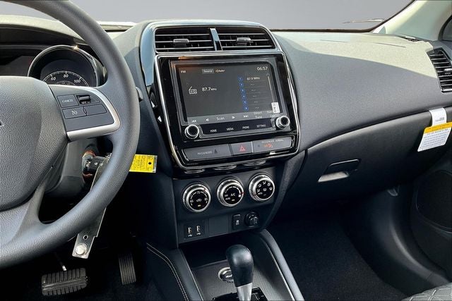 2027 Mitsubishi Outlander Sport 2.0 ES