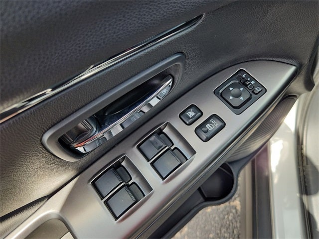 2025 Mitsubishi Outlander Sport SEL