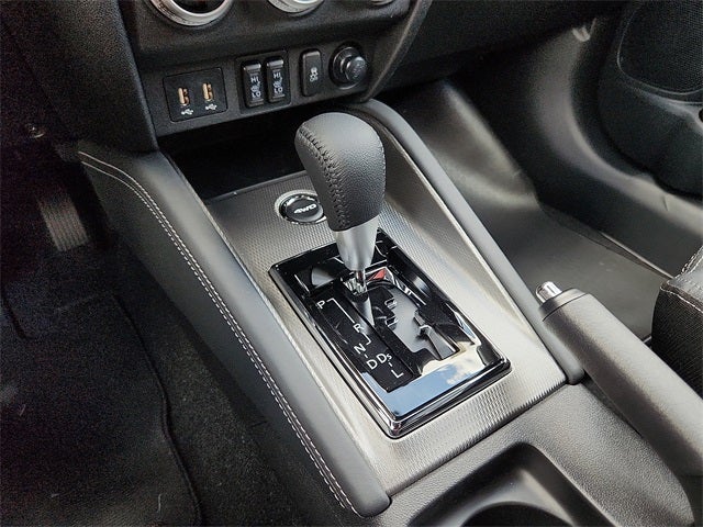 2025 Mitsubishi Outlander Sport SEL