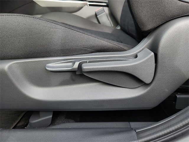 2025 Mitsubishi Eclipse Cross LE