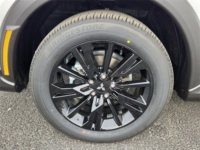 2025 Mitsubishi Eclipse Cross LE