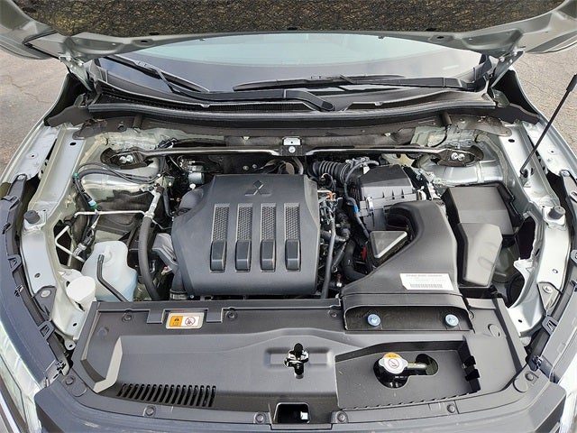 2025 Mitsubishi Eclipse Cross LE