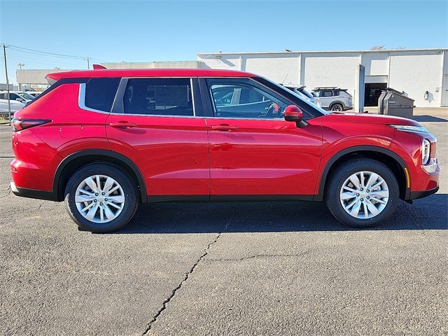 2026 Mitsubishi Outlander ES