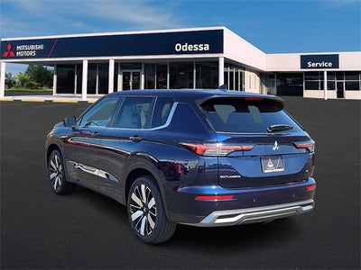 2025 Mitsubishi Outlander SE