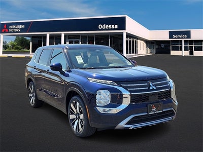 2025 Mitsubishi Outlander SE
