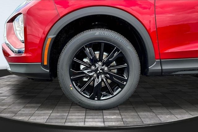 2026 Mitsubishi Outlander LE