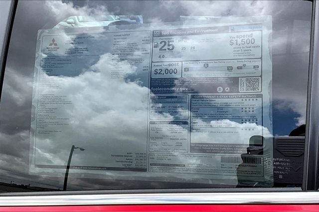 2026 Mitsubishi Outlander LE