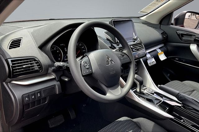 2026 Mitsubishi Outlander LE