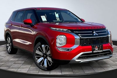 2026 Mitsubishi Outlander SE