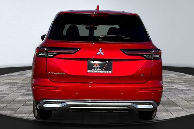 2026 Mitsubishi Outlander SE