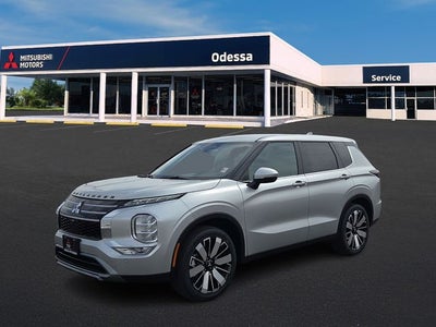 2026 Mitsubishi Outlander SE