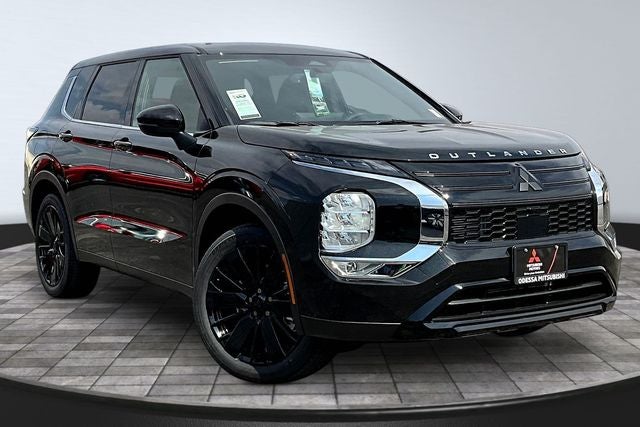 2026 Mitsubishi Outlander LE