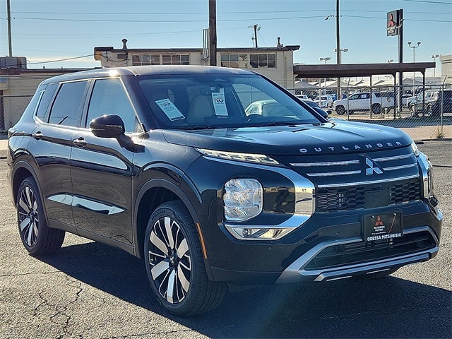 2026 Mitsubishi Outlander SE