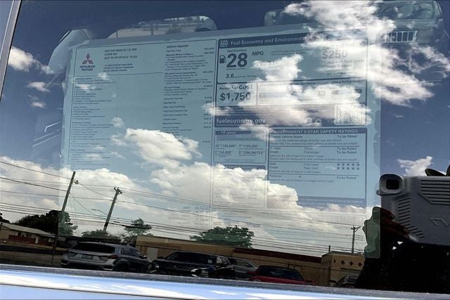2026 Mitsubishi Outlander SE
