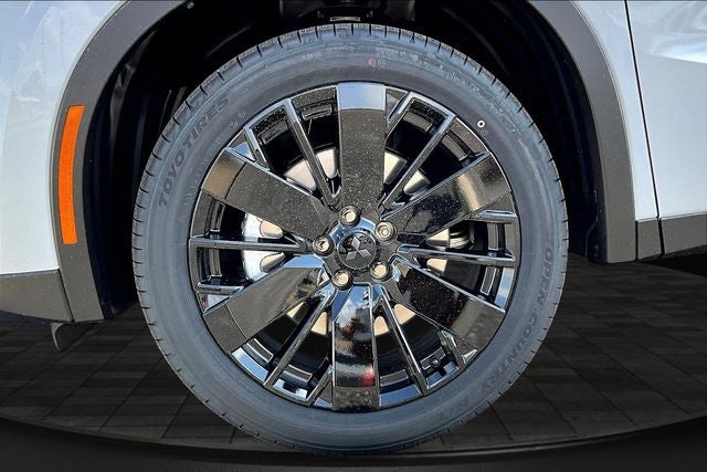 2026 Mitsubishi Outlander LE