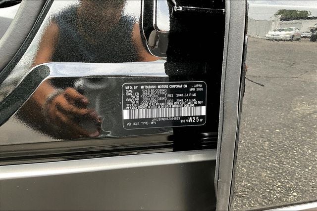 2026 Mitsubishi Outlander LE