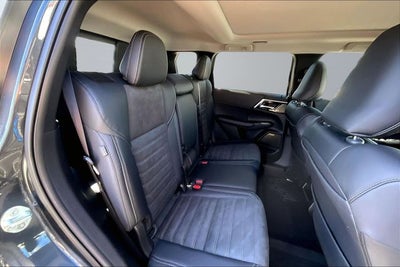 2026 Mitsubishi Outlander SE