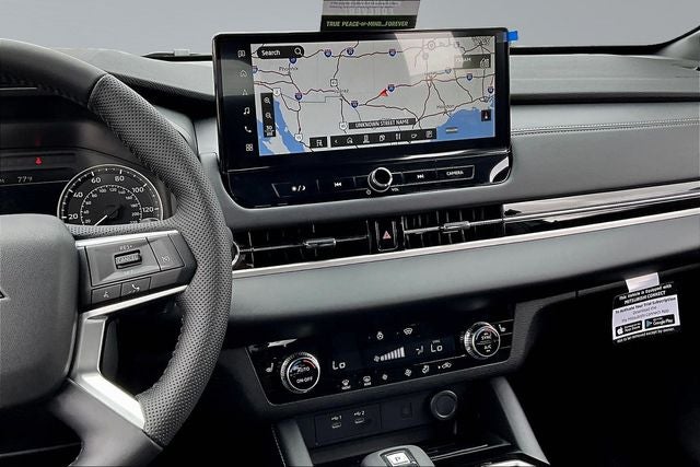 2026 Mitsubishi Outlander LE