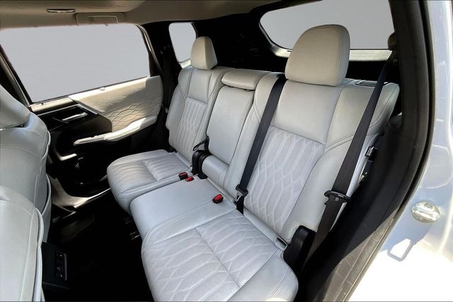 2025 Mitsubishi Outlander SEL
