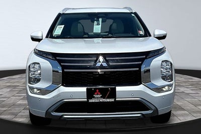 2025 Mitsubishi Outlander SEL