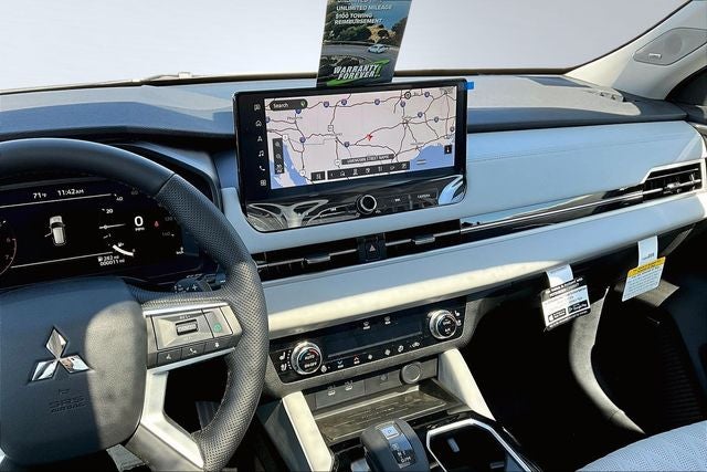 2026 Mitsubishi Outlander SEL