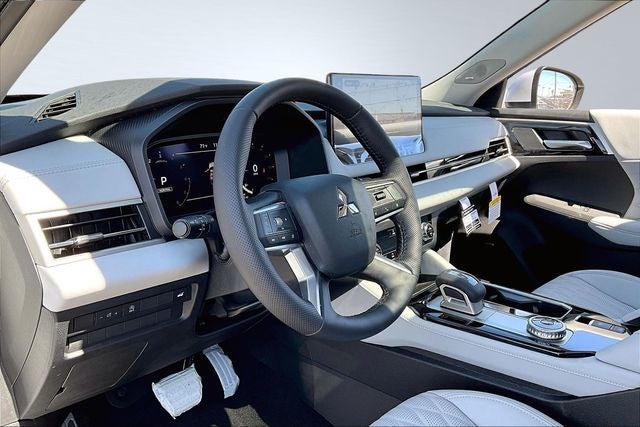 2026 Mitsubishi Outlander SEL