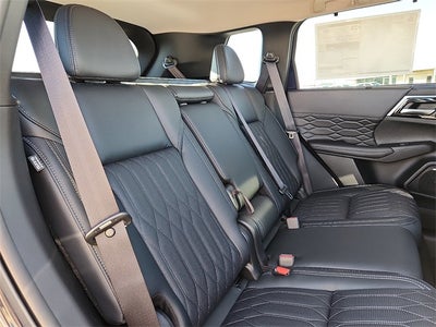 2026 Mitsubishi Outlander SEL