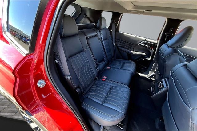 2026 Mitsubishi Outlander SEL