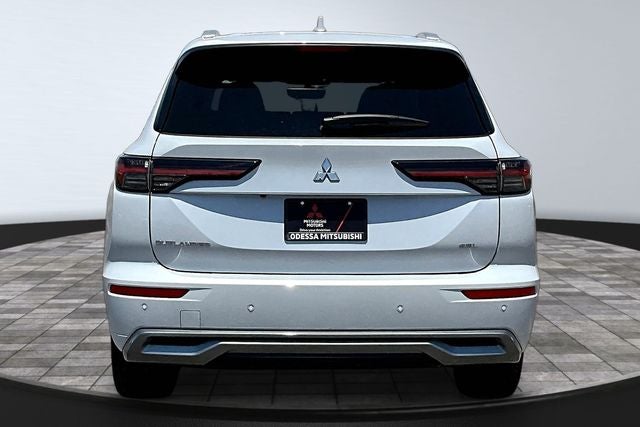 2026 Mitsubishi Outlander SEL