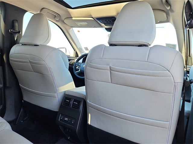 2026 Mitsubishi Outlander SEL