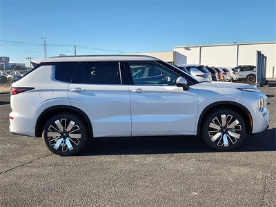2026 Mitsubishi Outlander SEL