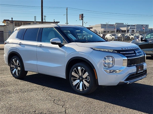 2026 Mitsubishi Outlander SEL