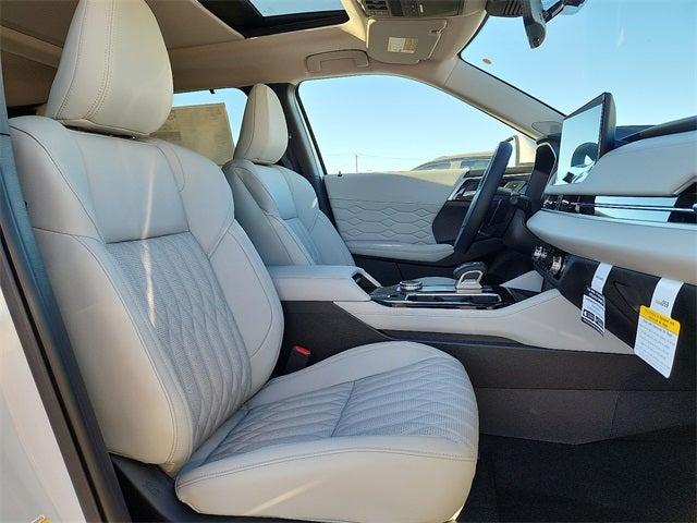 2026 Mitsubishi Outlander SEL