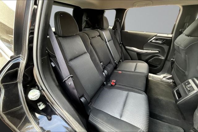 2024 Mitsubishi Outlander ES