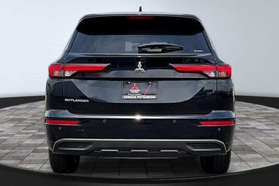 2024 Mitsubishi Outlander ES