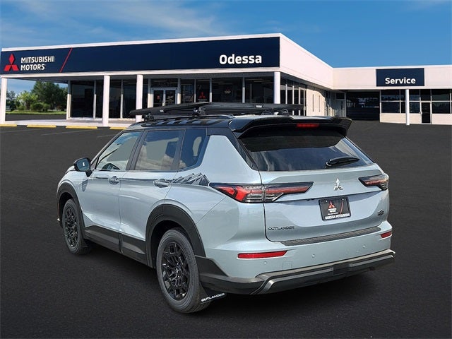 2025 Mitsubishi Outlander Trail Edition