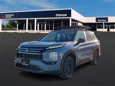 2026 Mitsubishi Outlander Trail Edition