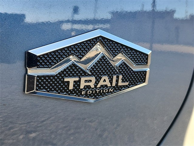 2026 Mitsubishi Outlander Trail Edition