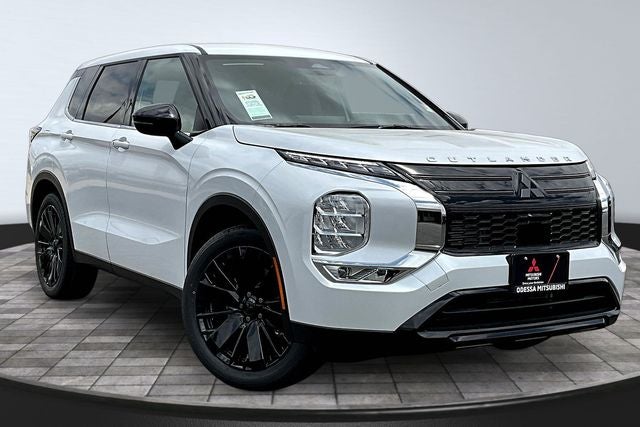 2026 Mitsubishi Outlander LE