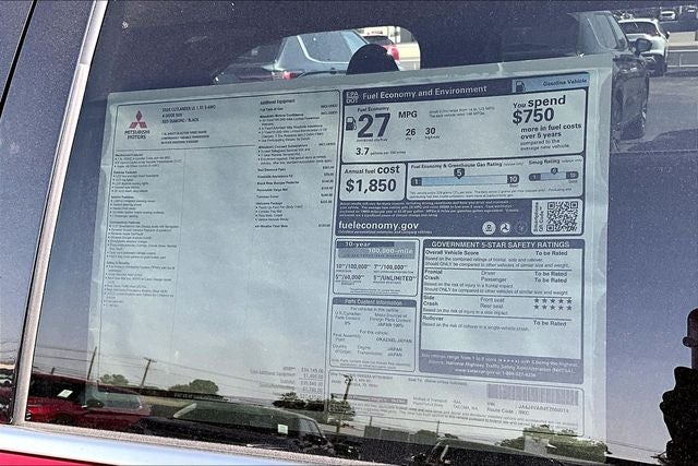 2026 Mitsubishi Outlander LE