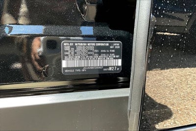 2026 Mitsubishi Outlander LE
