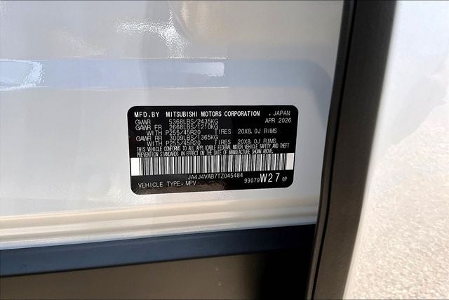 2026 Mitsubishi Outlander LE