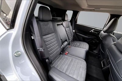 2026 Mitsubishi Outlander Trail Edition