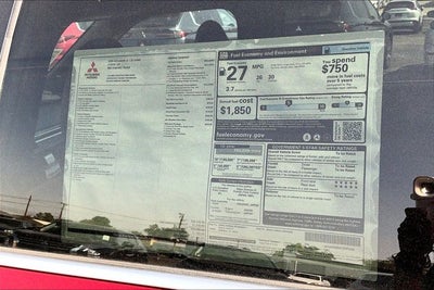 2026 Mitsubishi Outlander LE