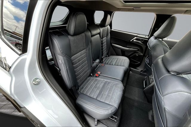 2026 Mitsubishi Outlander Trail Edition