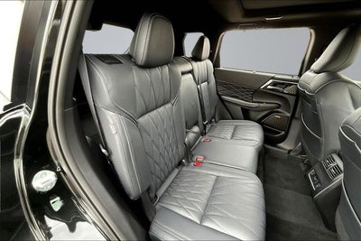 2026 Mitsubishi Outlander Black Edition