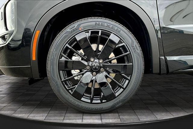 2026 Mitsubishi Outlander Black Edition