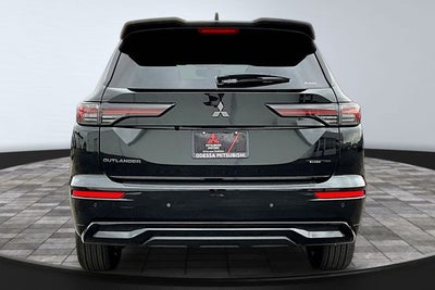 2026 Mitsubishi Outlander Black Edition