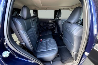 2026 Mitsubishi Outlander SEL
