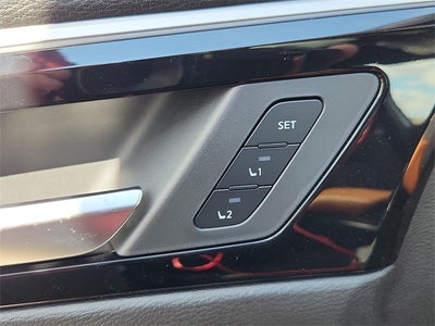 2025 Mitsubishi Outlander PHEV SEL